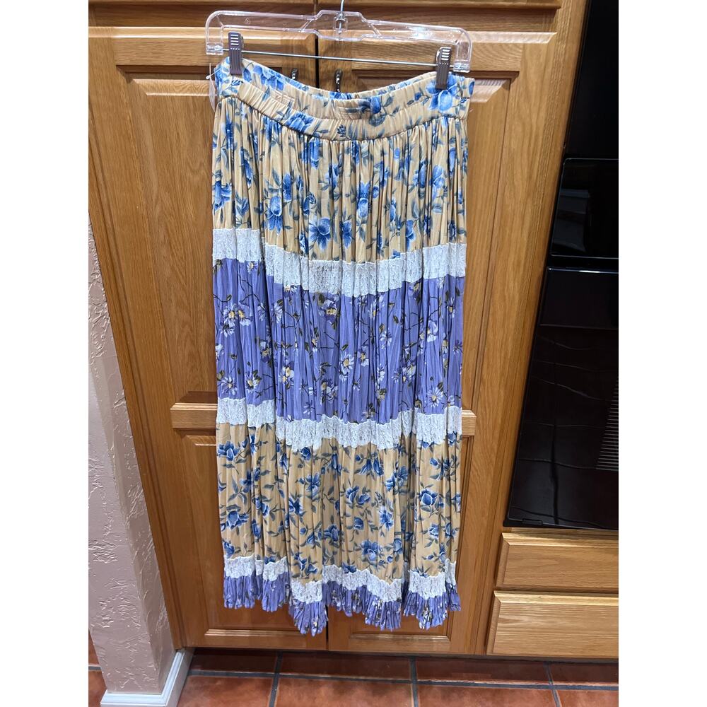 Stonebridge Floral Pleated Maxi Skirt with Lace Trim